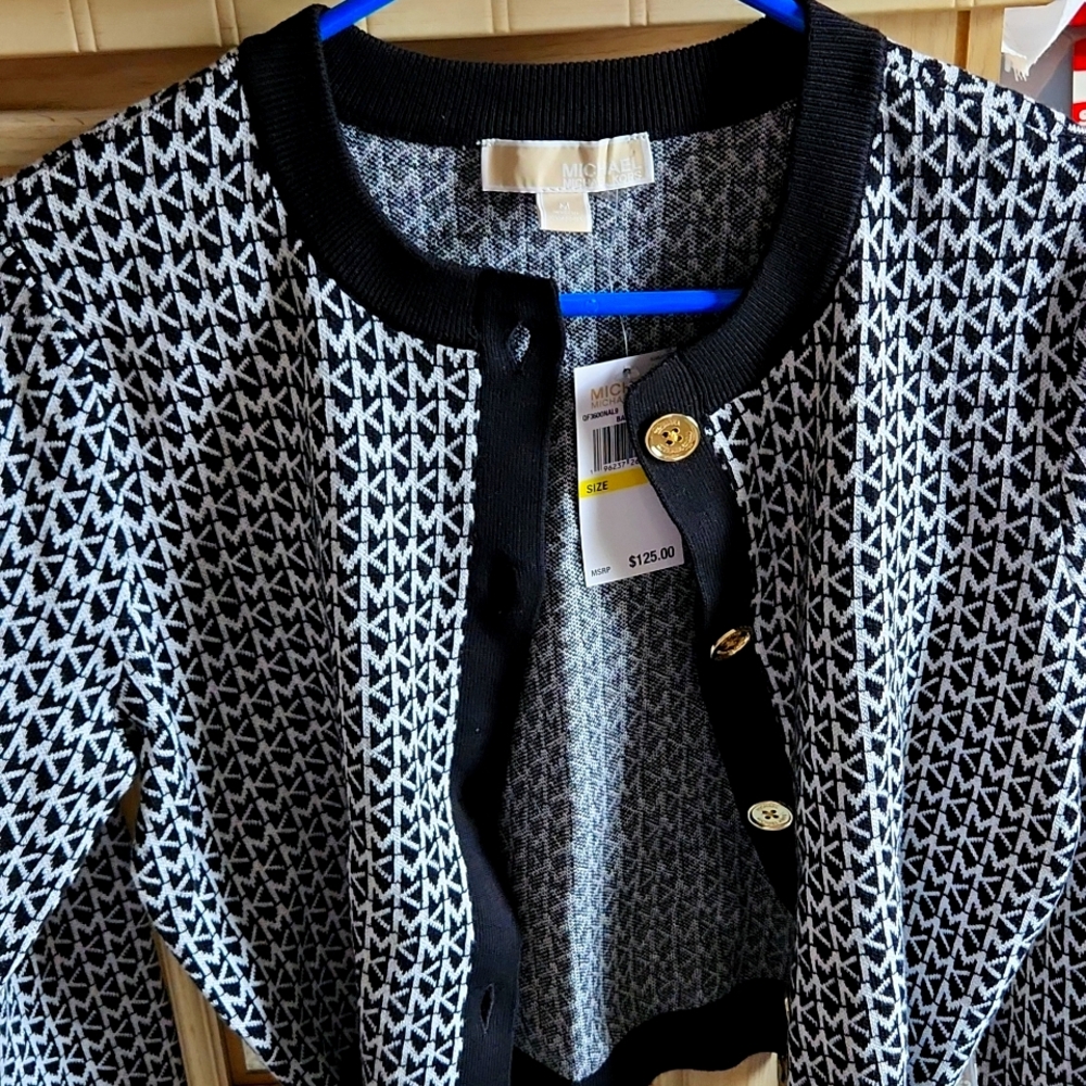 MK crop sweater